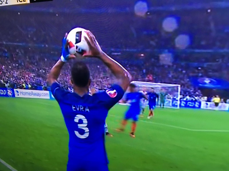 France 5 - 2 Iceland