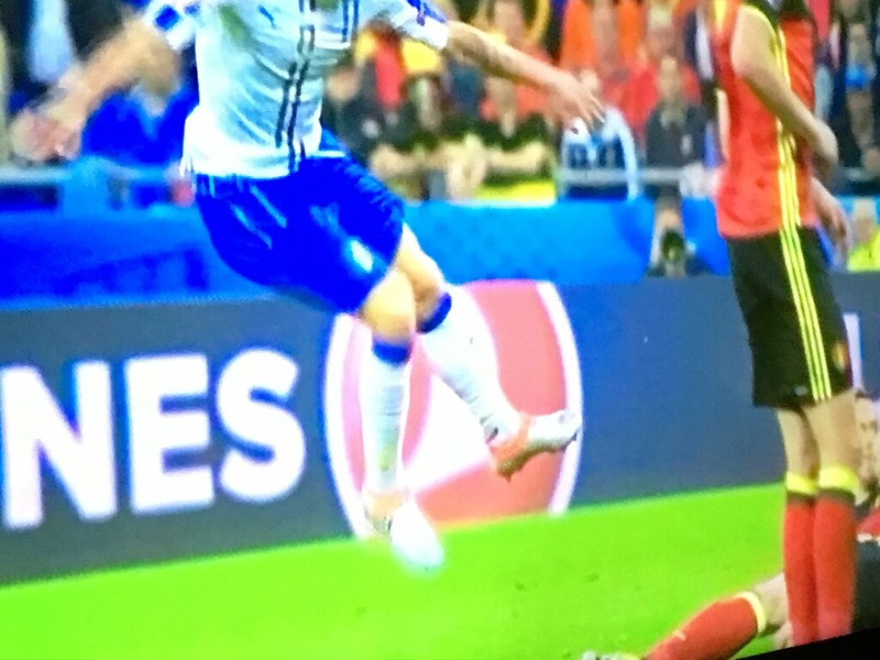 Belgium 0 - 2 Italy