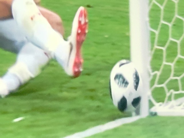 Tunisia 1 - 2 England