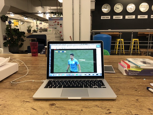 Uruguay 1 - 0 Saudi Arabia