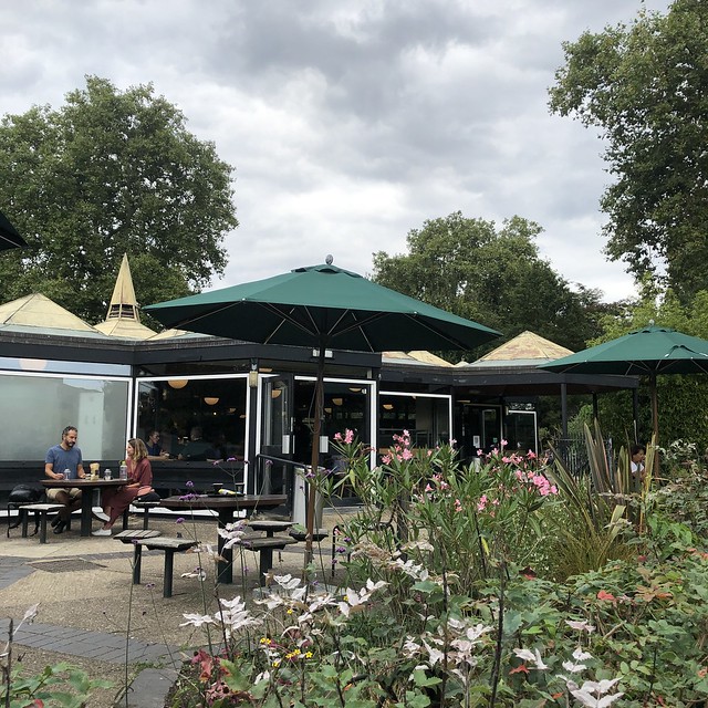 Regent's Park cafe