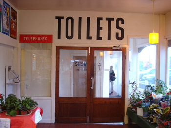 Stratc_toilets