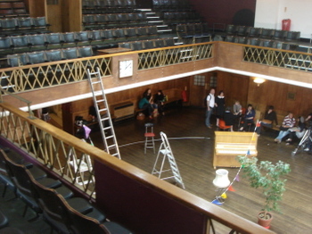 Hall2