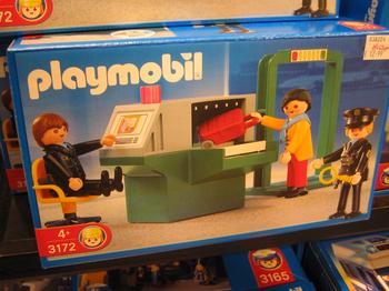 playmobil_security.jpg